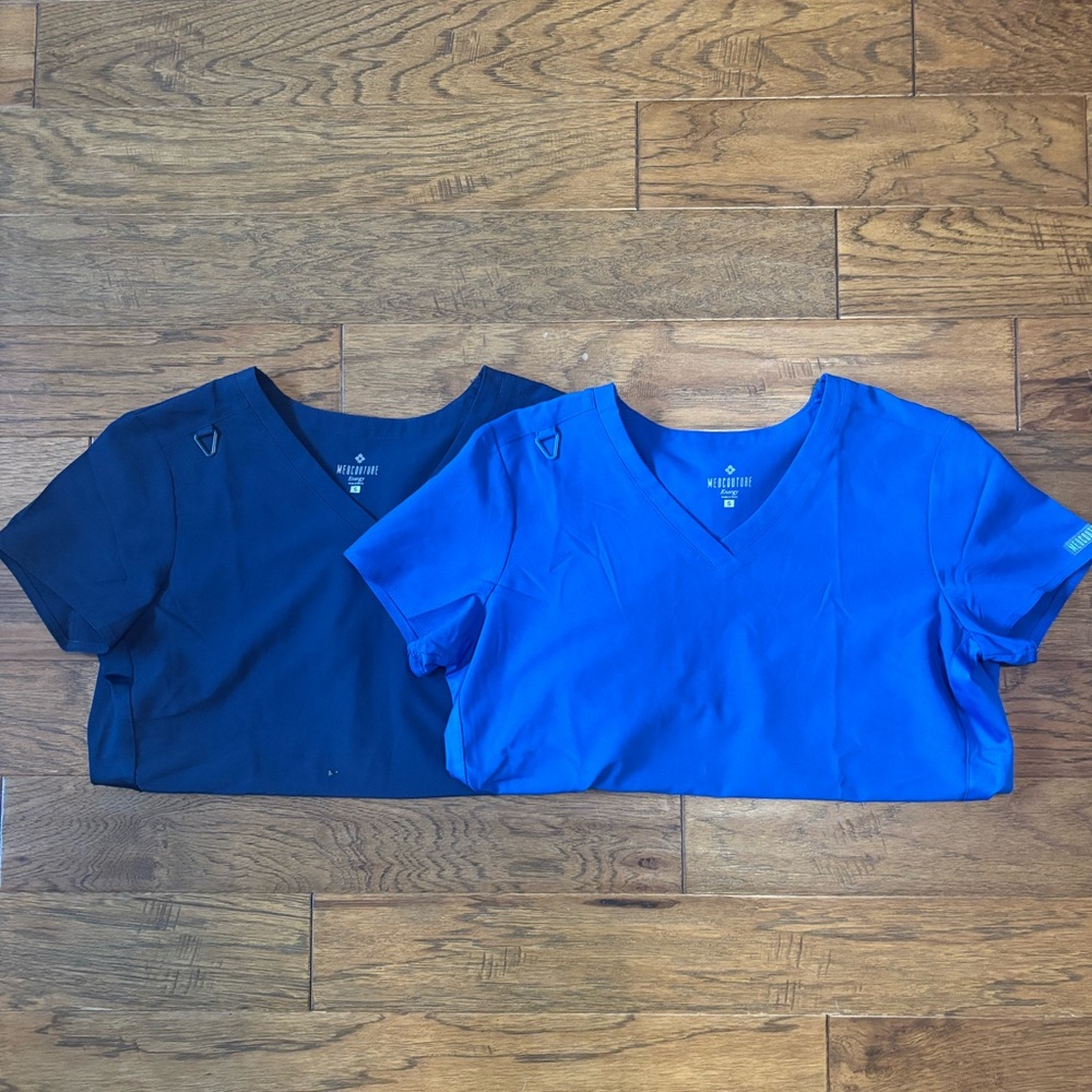 Med Couture Women's Navy and Royal Blue Short Sleeve scrub tops
